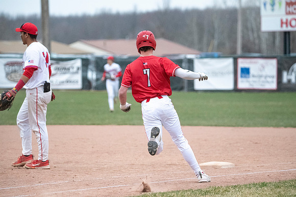 Neenah vs Hortonville 0241