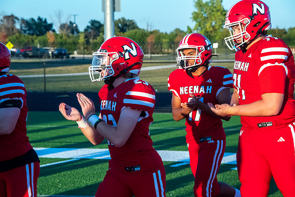Neenah vs Oshkosh West 0239