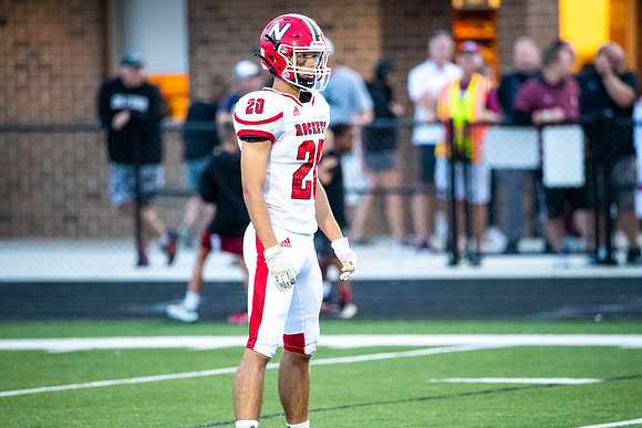 Neenah v DePere_0372