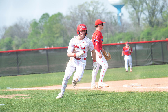 Neenah vs Hortonville 0327