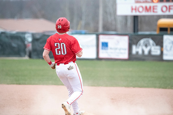 Neenah vs Hortonville 0211