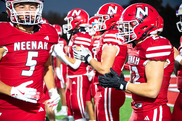 Neenah vs Hortonville 0226