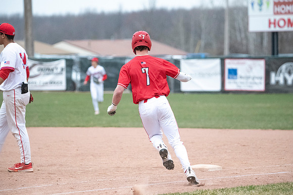 Neenah vs Hortonville 0242