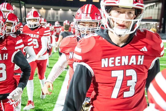 Neenah vs Muskego 0220