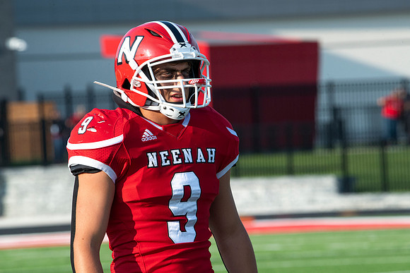 Neenah vs DePere 0044