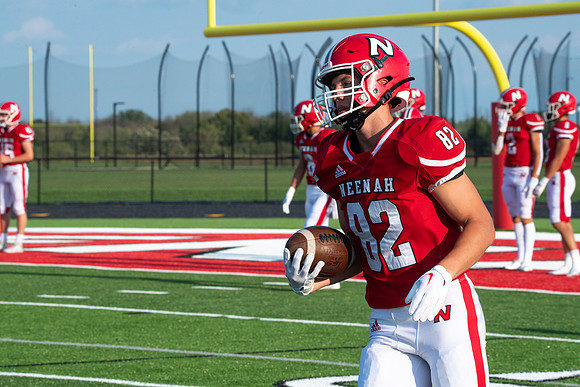 Neenah vs DePere 0094