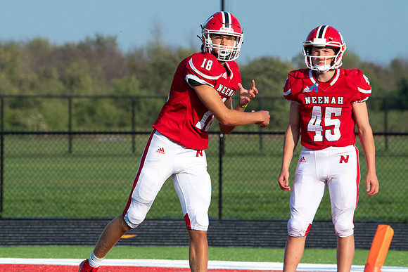 Neenah vs DePere 0101