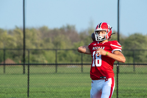 Neenah vs DePere 0105