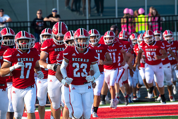 Neenah vs DePere 0114
