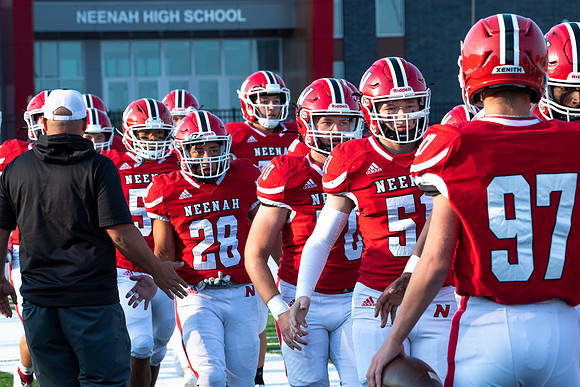 Neenah vs DePere 0121