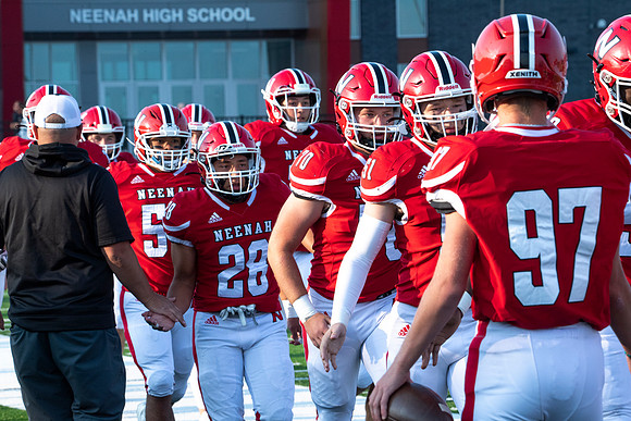 Neenah vs DePere 0122