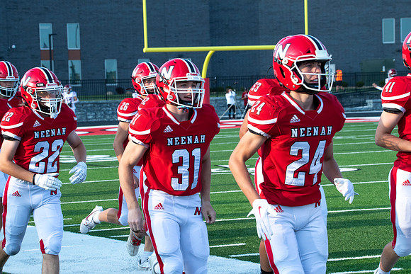 Neenah vs DePere 0128