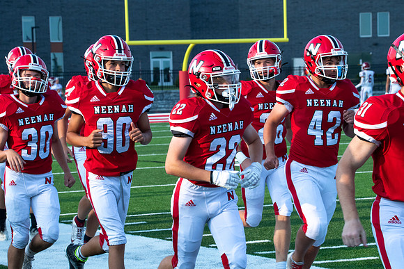 Neenah vs DePere 0130