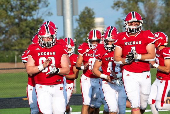 Neenah vs DePere 0164