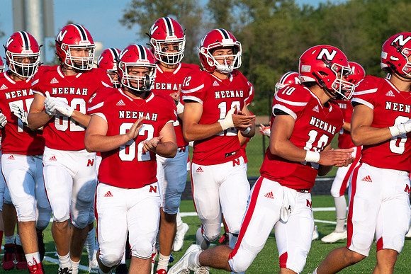 Neenah vs DePere 0174