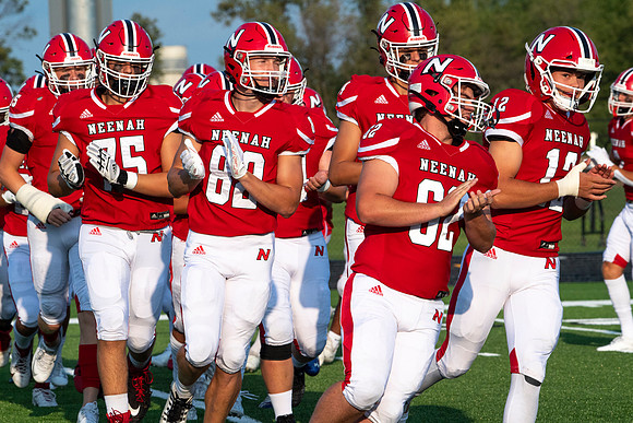 Neenah vs DePere 0175