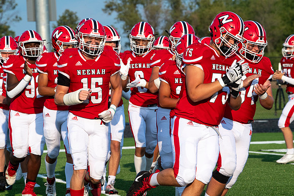 Neenah vs DePere 0179