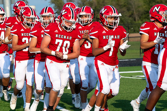 Neenah vs DePere 0185
