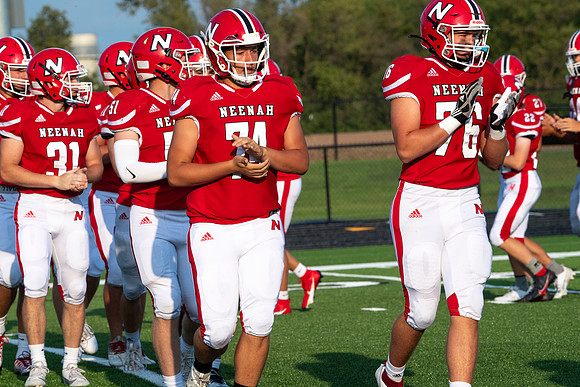 Neenah vs DePere 0190
