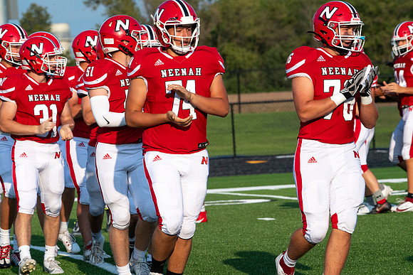 Neenah vs DePere 0191