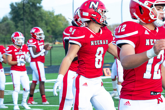 Neenah vs DePere 0202