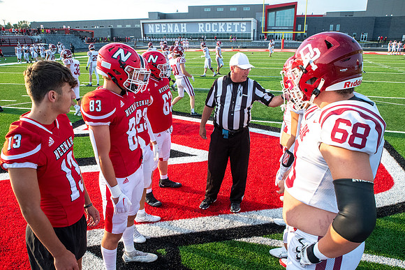 Neenah vs DePere 0243