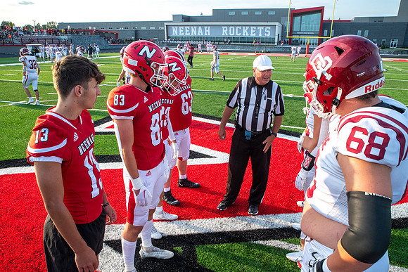 Neenah vs DePere 0244