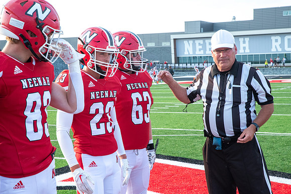 Neenah vs DePere 0252