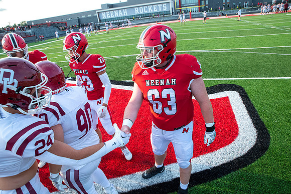 Neenah vs DePere 0270