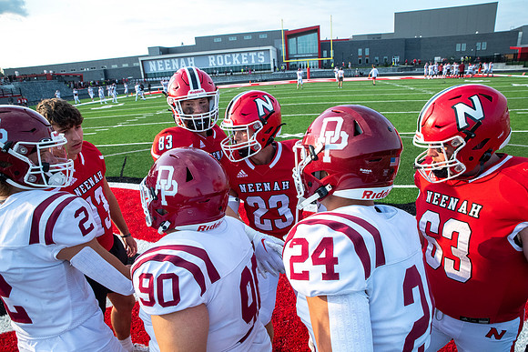 Neenah vs DePere 0276
