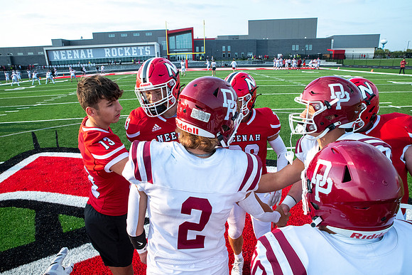 Neenah vs DePere 0280