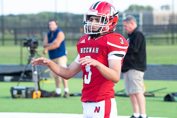Neenah vs DePere 0298