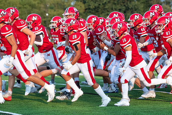 Neenah vs DePere 0400