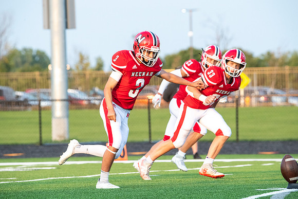 Neenah vs DePere 0425