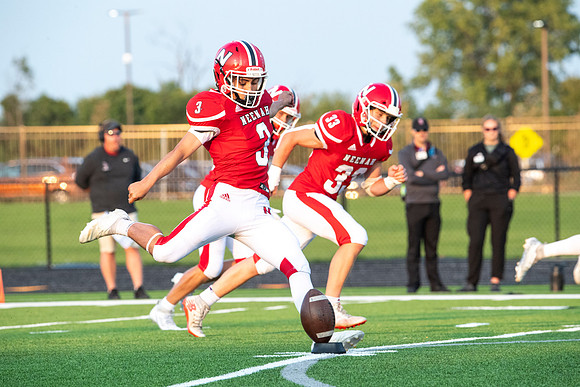 Neenah vs DePere 0428