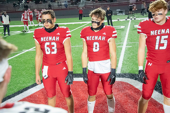 Neenah vs Muskego 0423