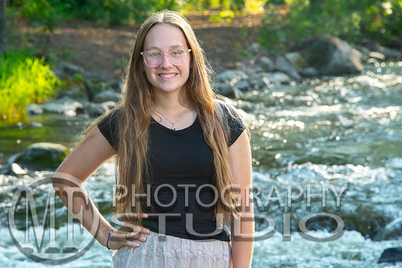Mia_050