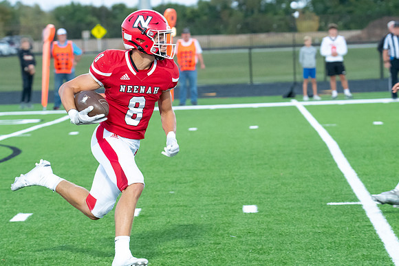 Neenah vs Kaukauna 0480