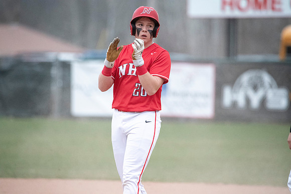 Neenah vs Hortonville 0218