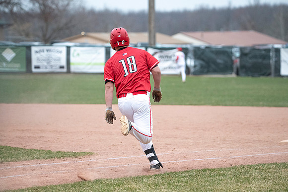 Neenah vs Hortonville 0316