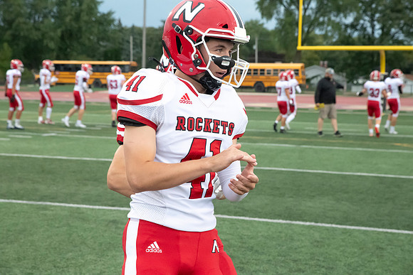 Neenah vs Oshkosh West 0148