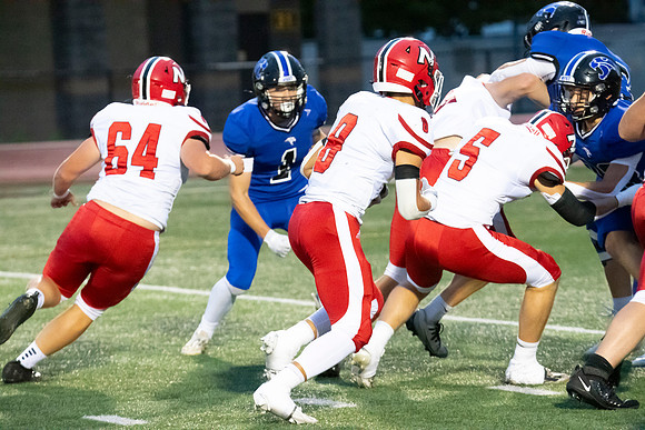 Neenah vs Oshkosh West 0395
