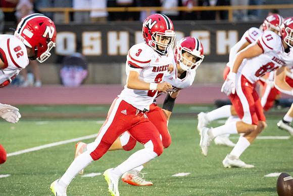 Neenah vs Oshkosh West 0435