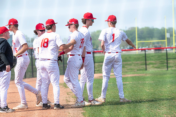Neenah vs Hortonville 0208