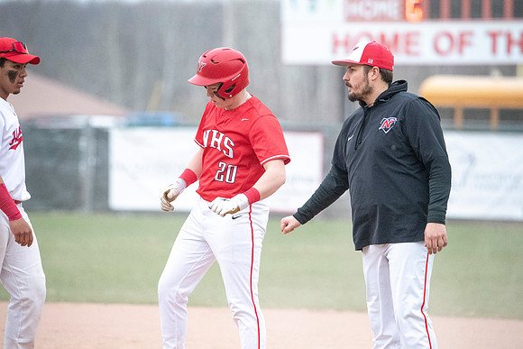 Neenah vs Hortonville 0225