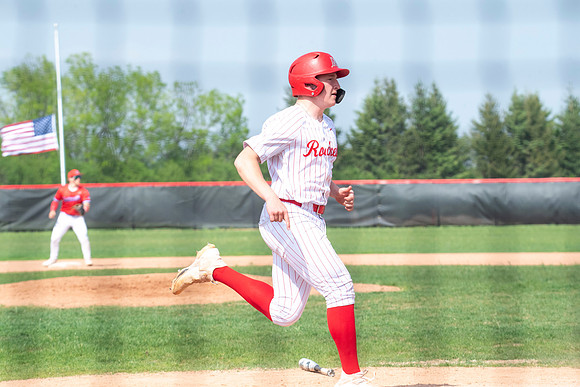 Neenah vs Hortonville 0409