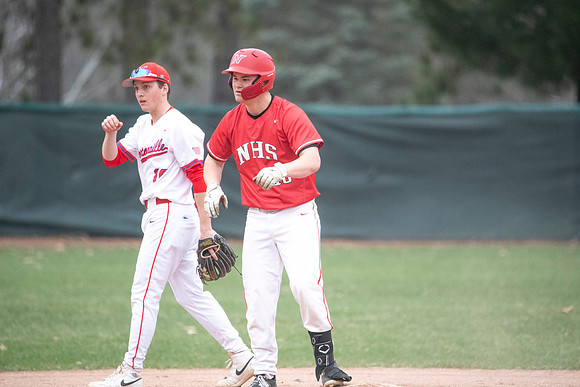 Neenah vs Hortonville 0365