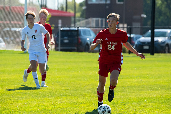 Neenah vs Sussex Hamilton 101