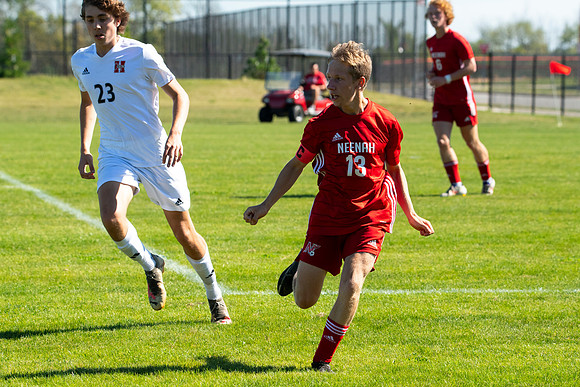 Neenah vs Sussex Hamilton 257