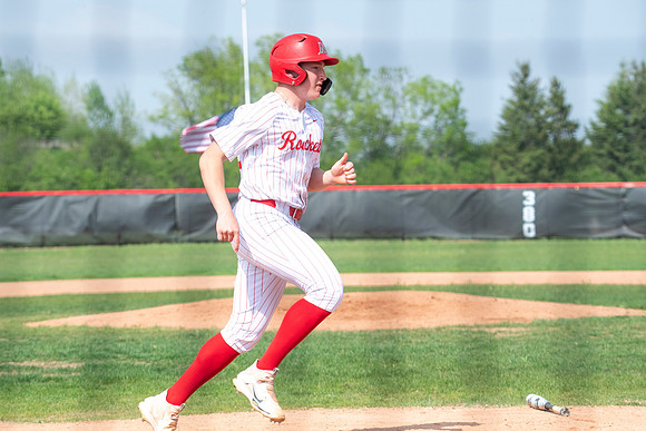 Neenah vs Hortonville 0407